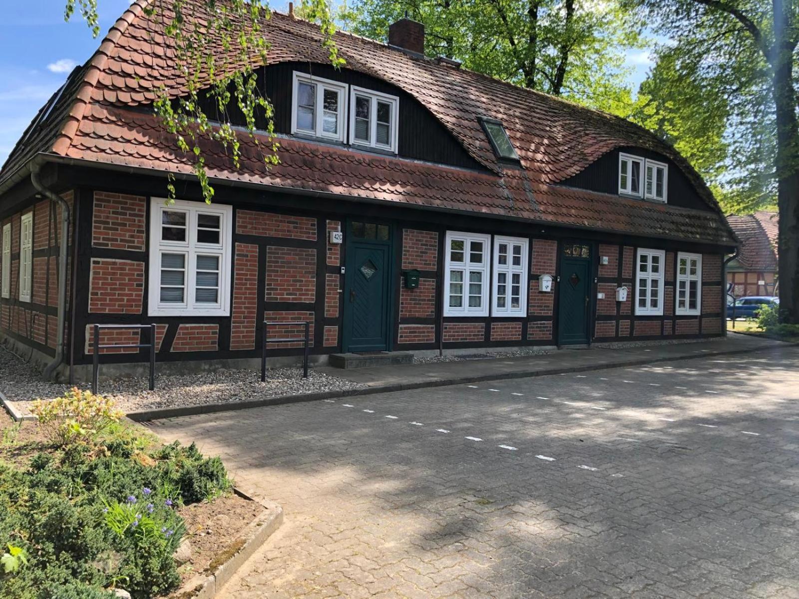 4 Wunderschoene Ferienwohnungen Im Kavaliershaus Schwerin (Mecklenburg-Vorpommern) Exterior foto